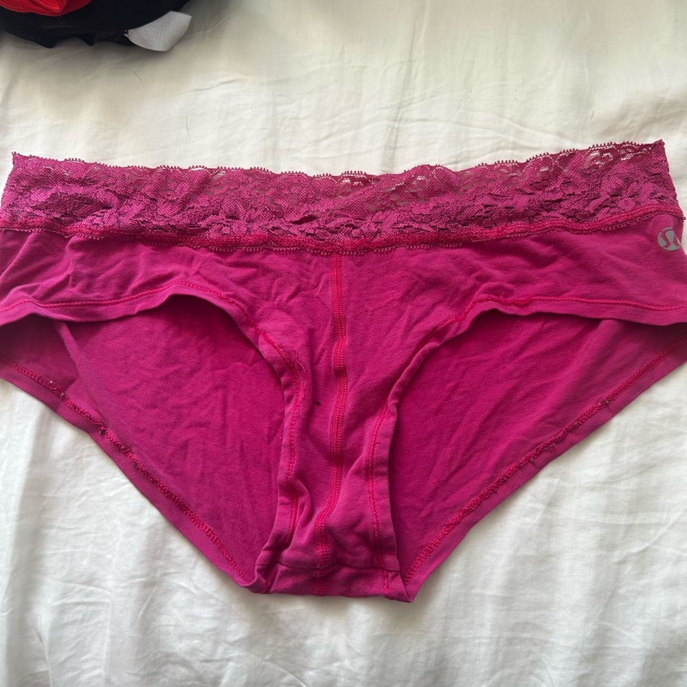 undies